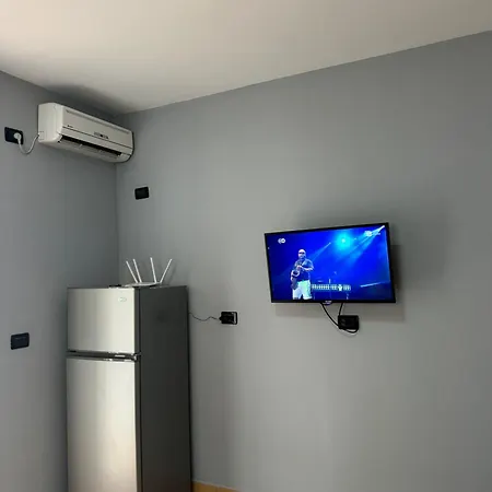 아파트 Olivias Center Sarandë
