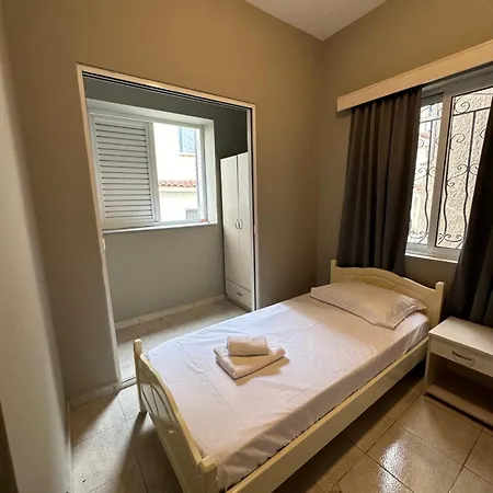 Apartment Olivias Center Sarandë