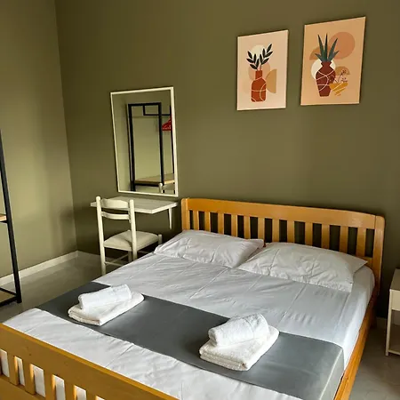 Olivias Center Apartment Sarandë
