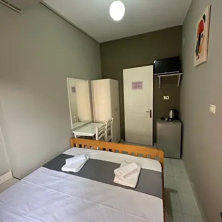 Olivias Center Apartment Sarandë