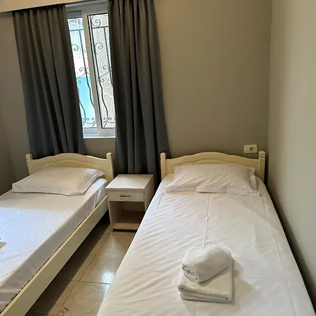 Olivias Center Sarandë