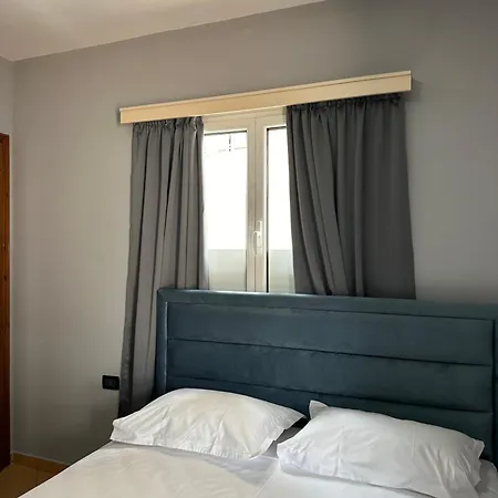 Apartment Olivias Center Sarandë