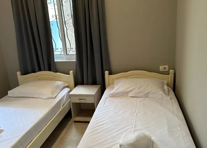 Olivias Center Sarandë
